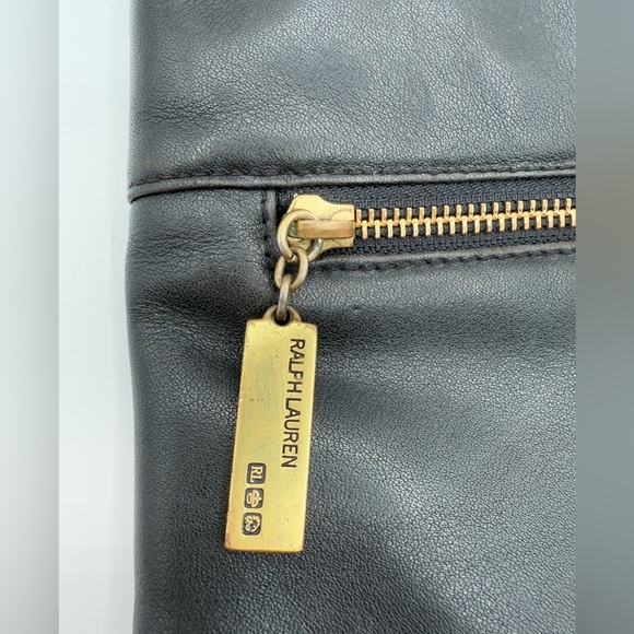 Ralph Lauren black leather handbag preowned - Picture 4 of 11